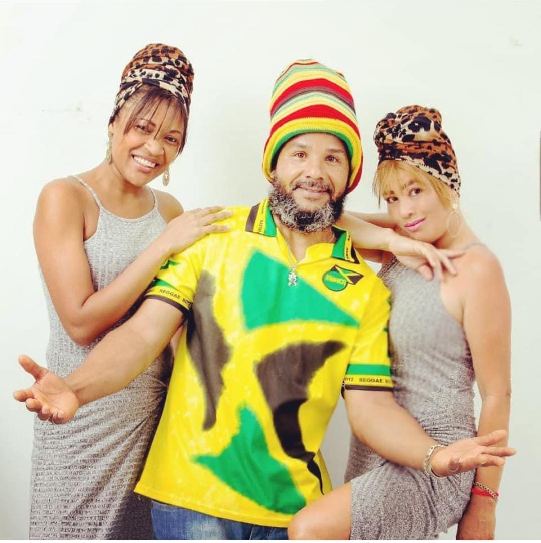 Leves e Soltos